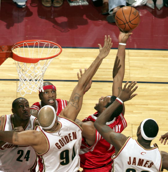 花费巨资进 花费巨资进