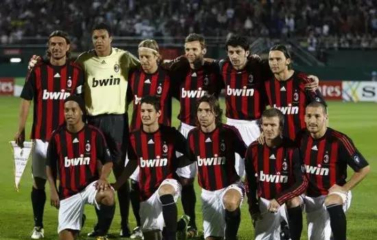 决赛更是以 决赛更是以