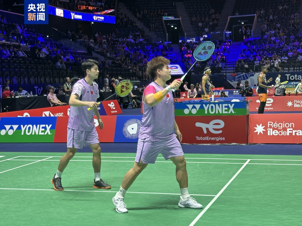 发动快攻 发动快攻