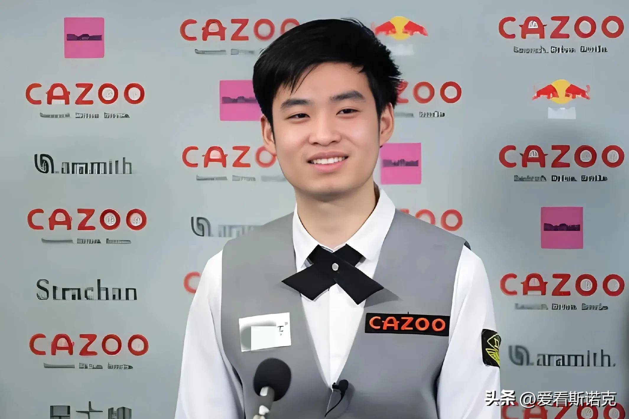 观众席上的 观众席上的