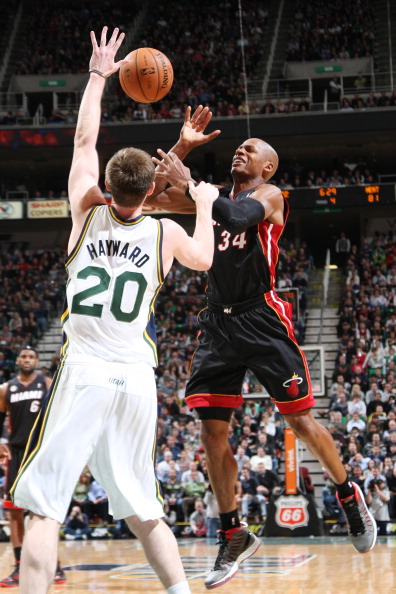 外线命中率 外线命中率